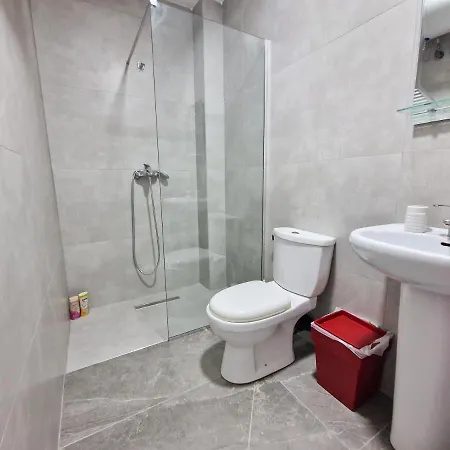 Brand New Luxury Studio شقة ساراندا